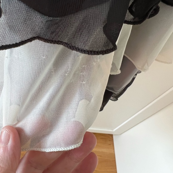 Tiered dress with spaghetti straps by Speechless size 12 - Picture 6 of 6